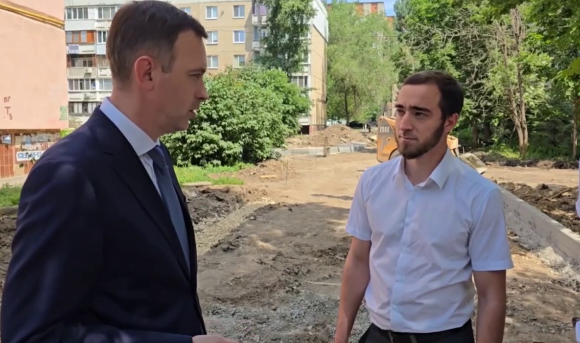 В Энгельсе завершается ремонт дворов в рамках проекта &quot;Формирование комфортной городской среды&quot;.