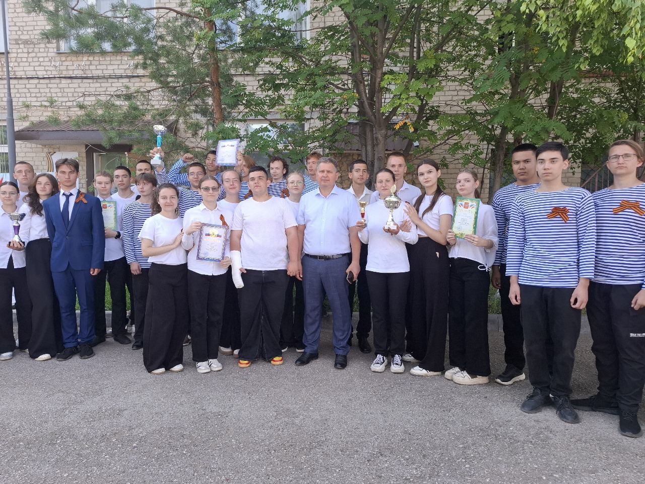 В Энгельсском политехникуме прошел патриотический конкурс.
